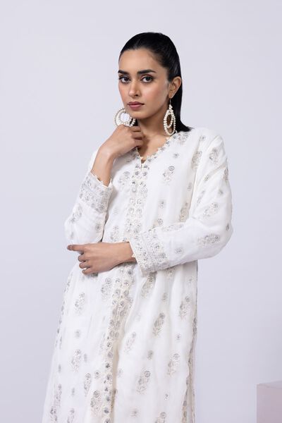 Embroidered | Polyester Crinkle Chiffon | Kurta | AED 90.00