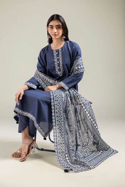 Embroidered | Mesuri | Messuri Round-Neck Kurta | AED 150.00