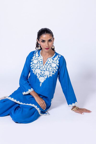  | Kurta | Embroidered | AED 200.00