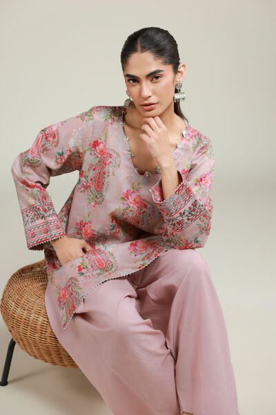 Printed | Jacquard | Jacquard 2-Piece Tailored | AED 180.00