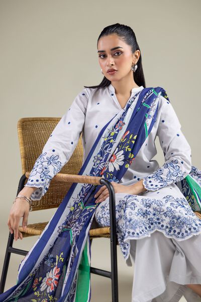 Embroidered | Cambric | Floral V-Neck Kurta | AED 90.00