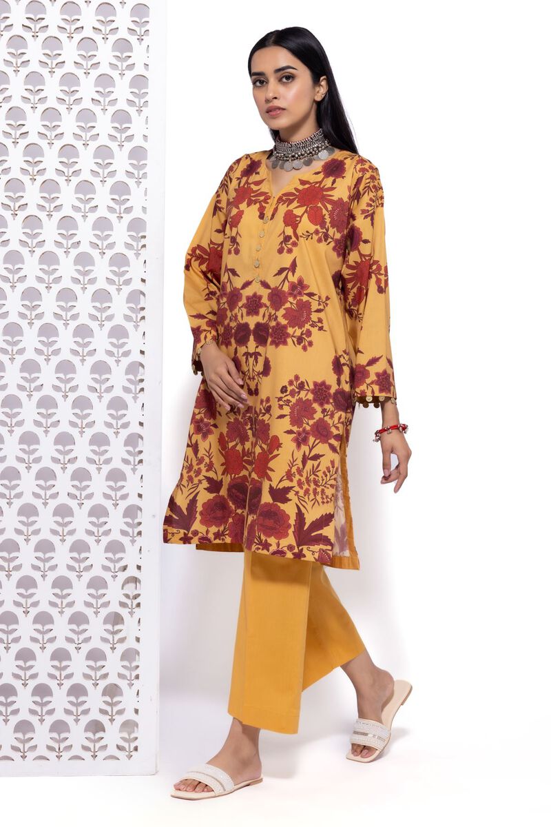 https://uae.khaadi.com/dw/image/v2/BJTG_PRD/on/demandware.static/-/Sites-khaadi-master-catalog/default/dwedcfb74e/images/hi-res/eeb245101b_yellow_1.jpg?sw=800&sh=1200