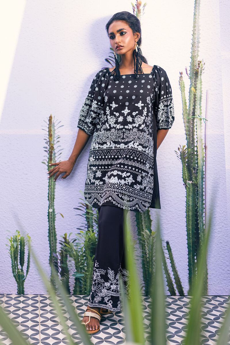  | Kurta | Embroidered | null