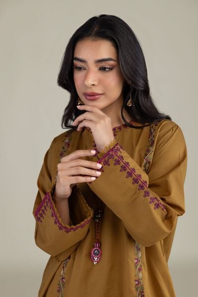 Embroidered | Cambric | Floral Cambric Kurta | AED 180.00