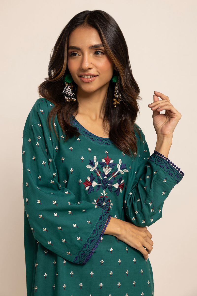  | Kurta | Embroidered | null