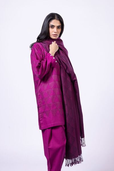 Dyed | Acrylic | Shawl | AED 72.00