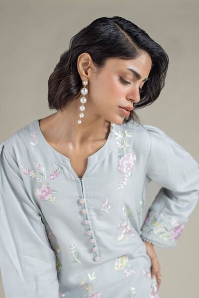 Embroidered | Heavy Blended Viscose | Kurta | AED 160.00