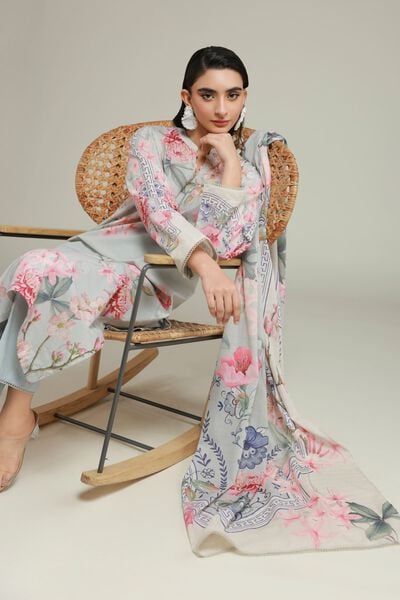 Printed | Messuri | 3-Piece Tailored Set | AED 230.00