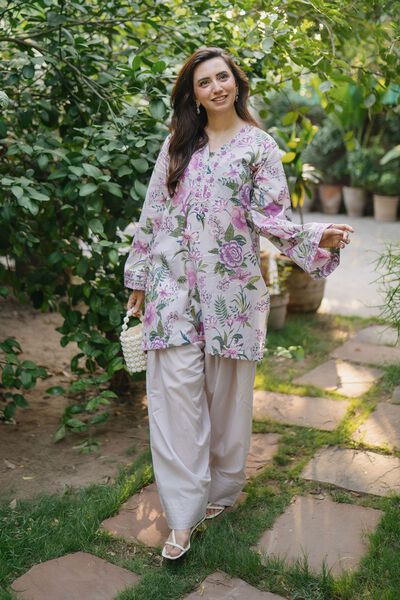 Printed | Cambric | Floral V-Neck Kurta | AED 150.00