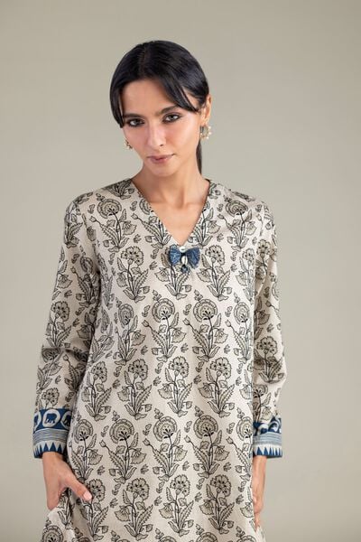 Cambric | Beige V-Neck Kurta | AED 150.00
