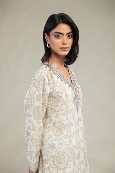 Embroidered | Cambric | Floral Longline Kurta | AED 150.00