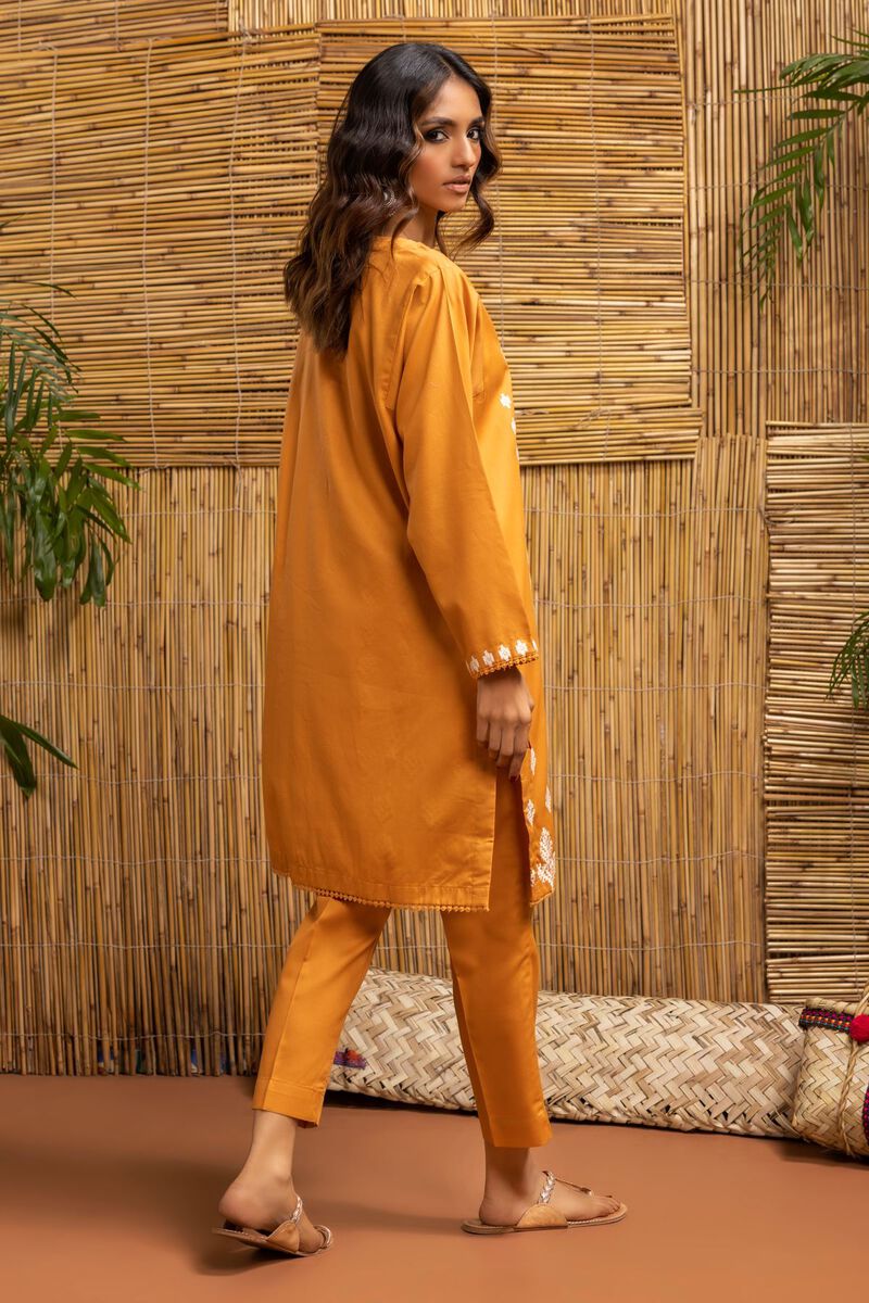  | Kurta | Embroidered | null