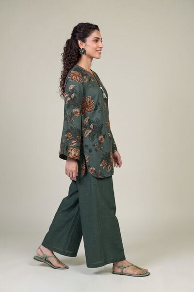 Printed | Light Khaddar | Solid Khaddar Pants | AED 130.00