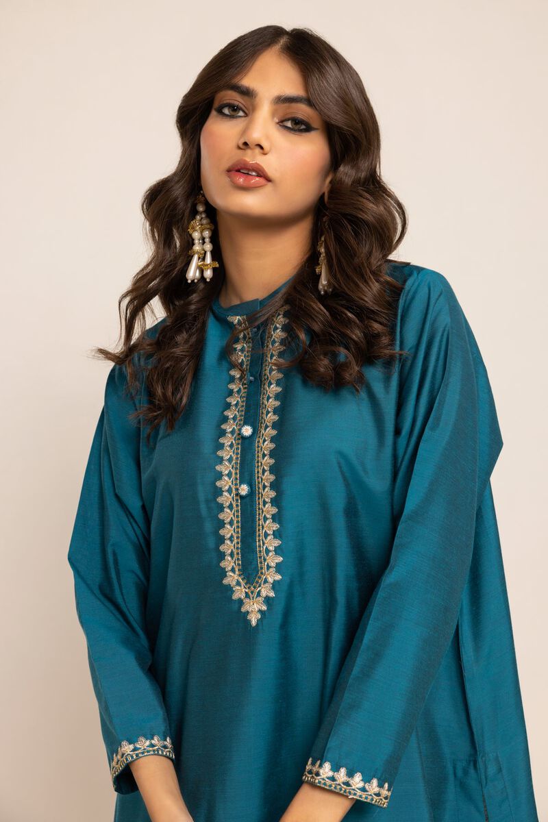  | Kurta | Embroidered | null