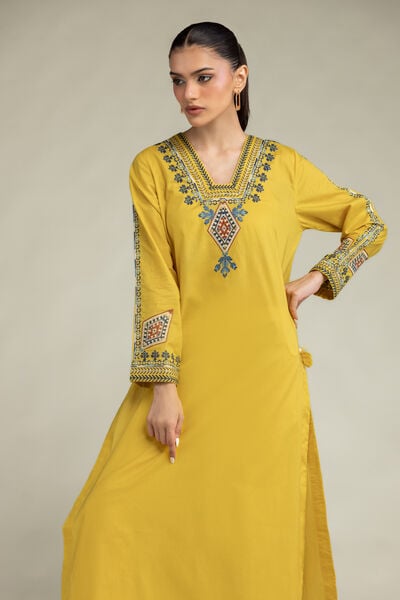 Embroidered | Cambric | Yellow Longline Kurta | AED 180.00