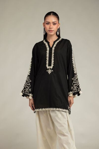 Embroidered | Cotton Dobby | Black Floral Kurta | AED 150.00