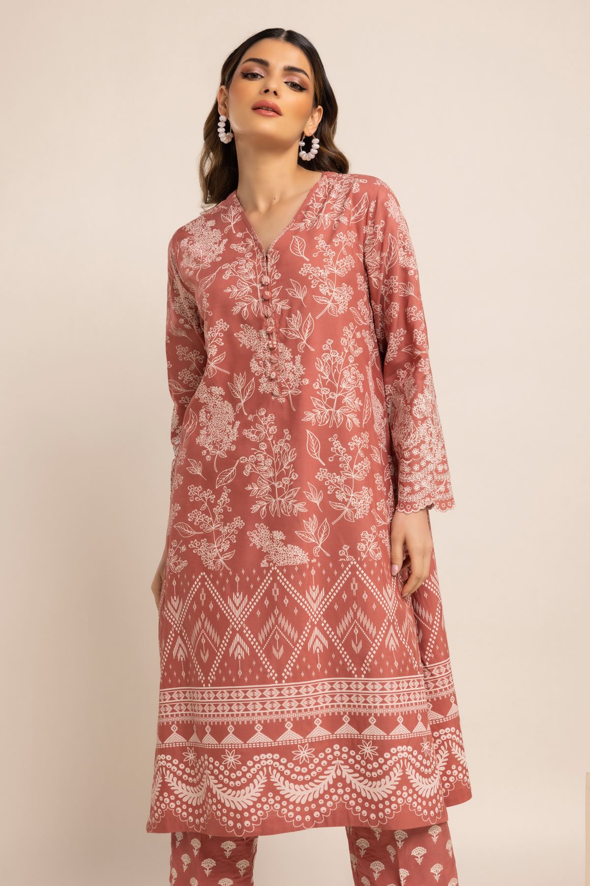  | Kurta | Embroidered | null