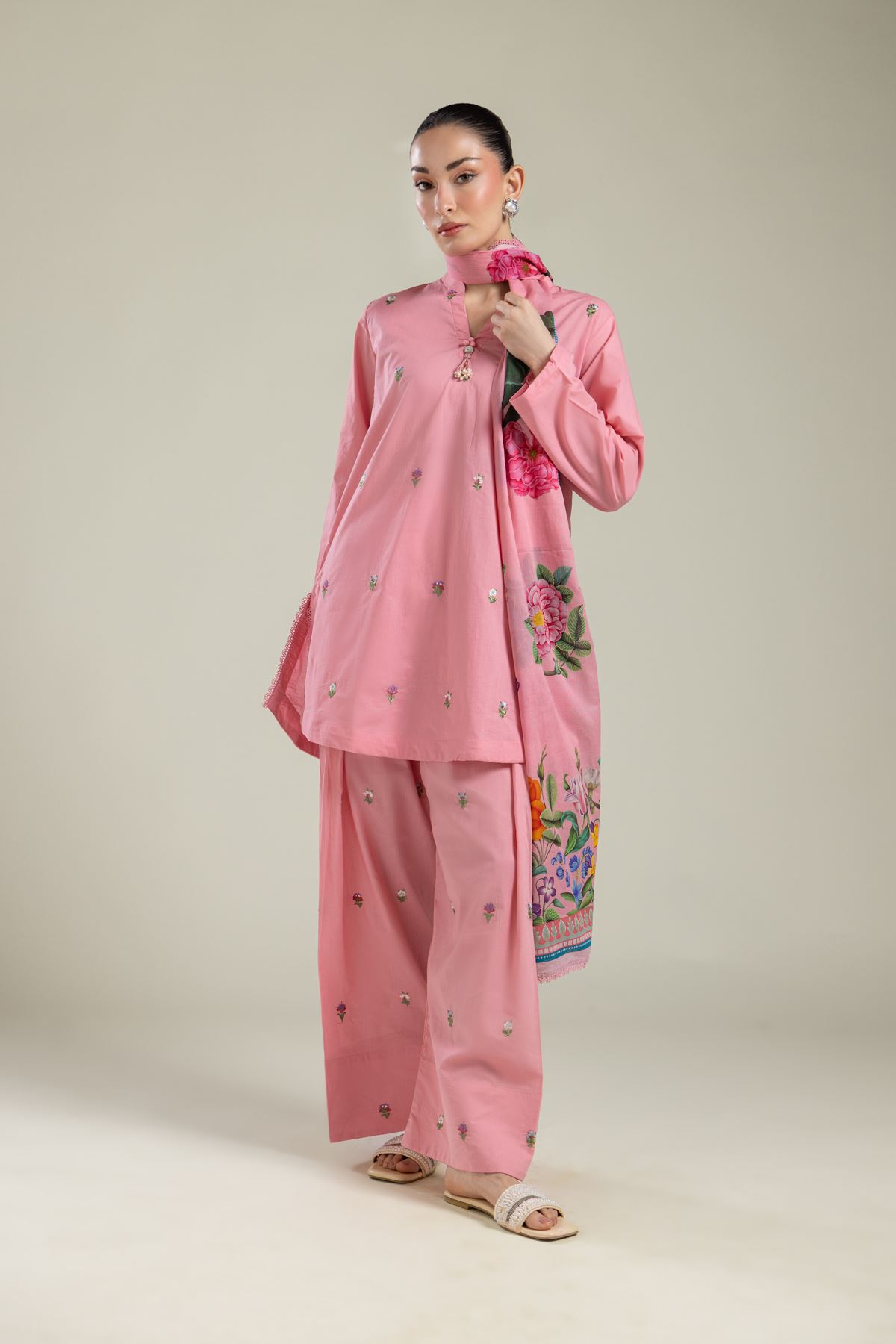 Buy Floral Pink Pants | 50.00 AED | 25-09-10E4-05BA-VG_MULTI | Khaadi ...