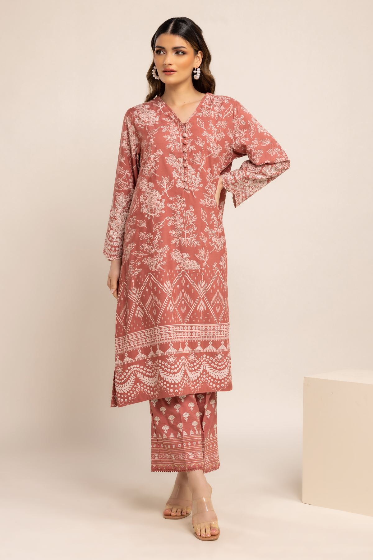  | Kurta | Embroidered | null