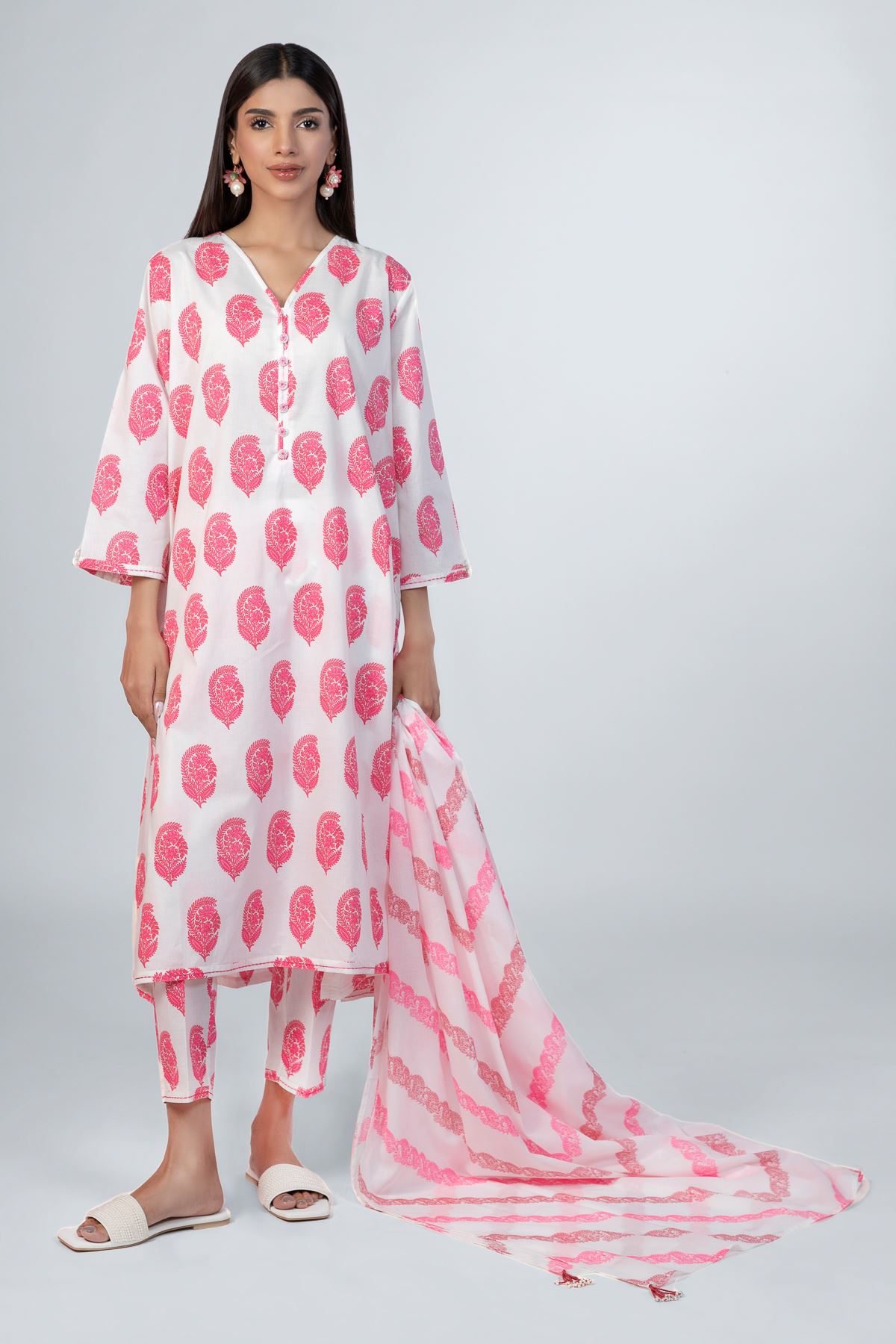 Buy Pants 12.00 AED EEB24293VG_WHITE Khaadi United Arab Emirates