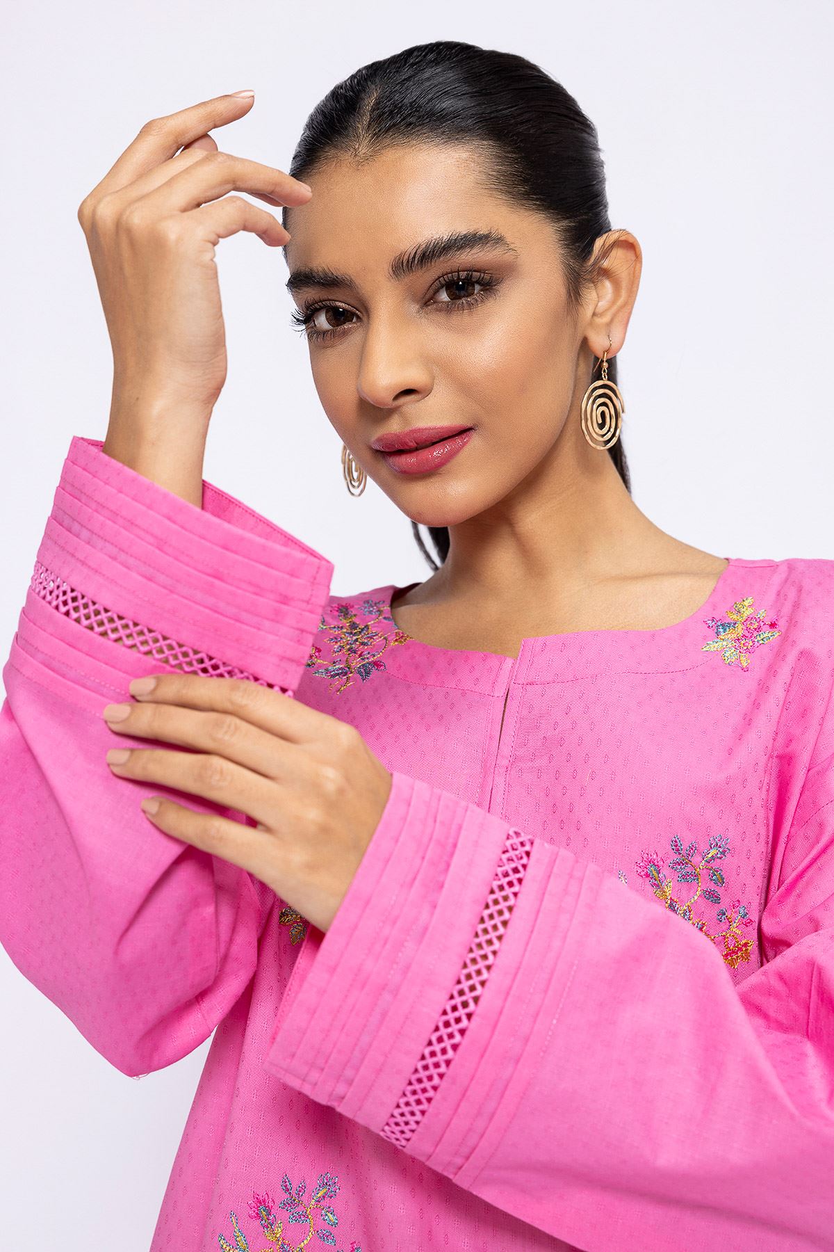 Buy Kurta Embroidered 31.50 AED 1001764021 Khaadi United Arab