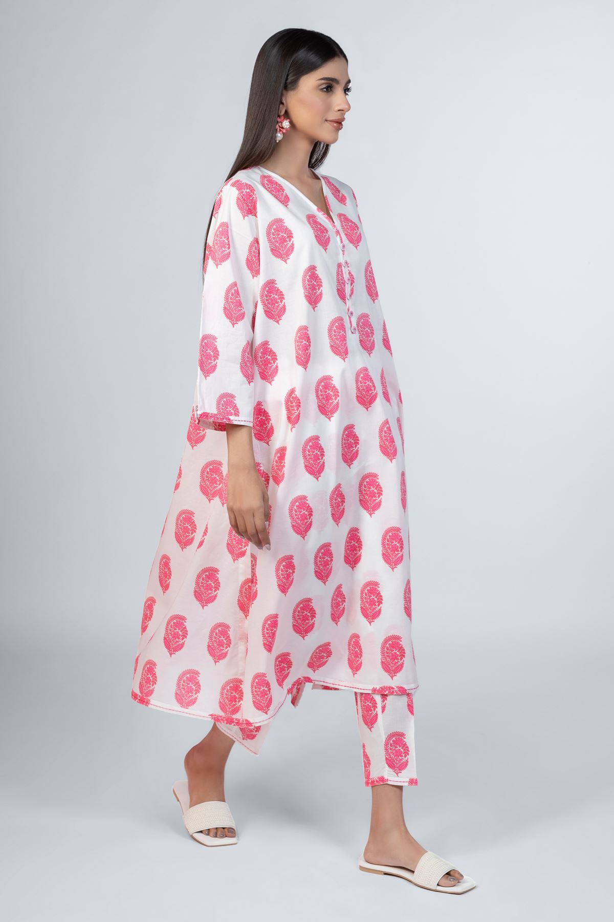 Buy Pants 12.00 AED EEB24293VG_WHITE Khaadi United Arab Emirates